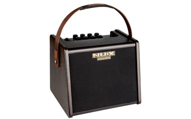 Комбоусилитель с аккумулятором для акустической гитары Nux AC-25