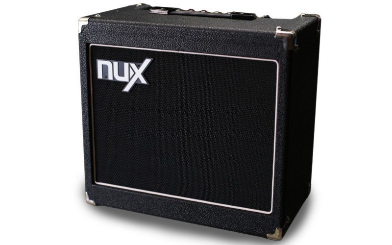 NUX Mighty15SE - гитарный комбо 15вт