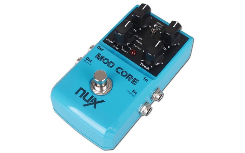 NUX MOD CORE DELUXE - педаль эффектов Chorus, flanger, phaser, tremolo, rotary, pan, u-vibe