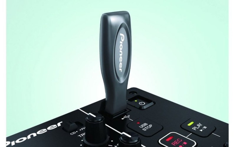 PIONEER DJM-350 DJ-микшер
