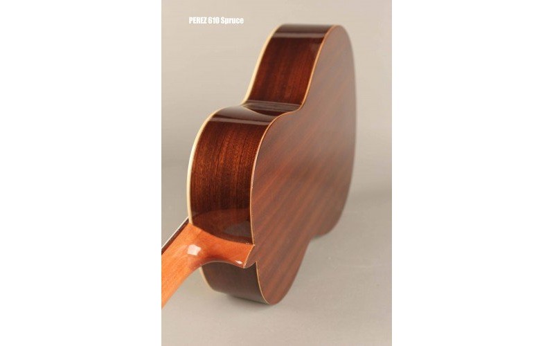 PEREZ 610 Spruce - классическая гитара