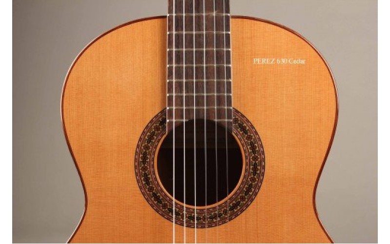 PEREZ 630 Cedar - классическая гитара