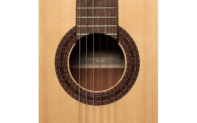 PEREZ 630 Spruce - классическая гитара