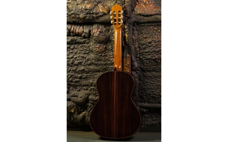 PEREZ 640 Cedar - классическая гитара