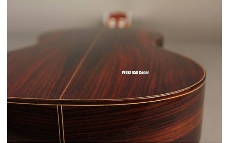 PEREZ 640 Spruce - клаccическая гитара