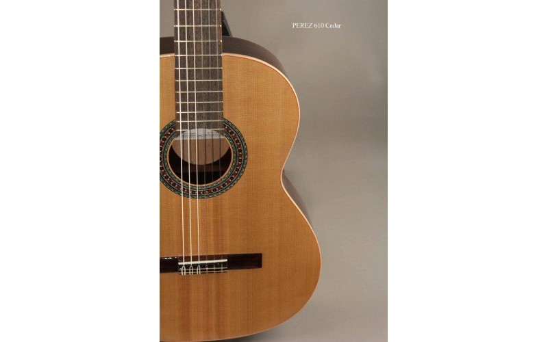 PEREZ 610 Cedar - классическая гитара
