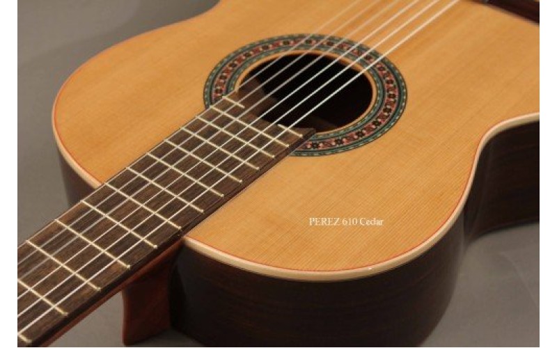 PEREZ 610 Cedar - классическая гитара