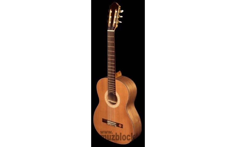 STRUNAL (CREMONA) 670 4/4 - классическая гитара 4/4