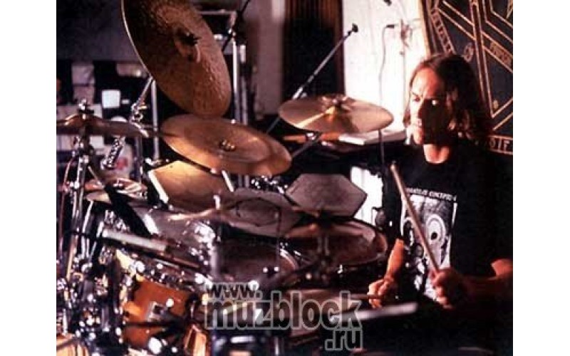 VIC FIRTH SDС - барабаннные палочки Danny Carey, деревянный каплевидный наконечник