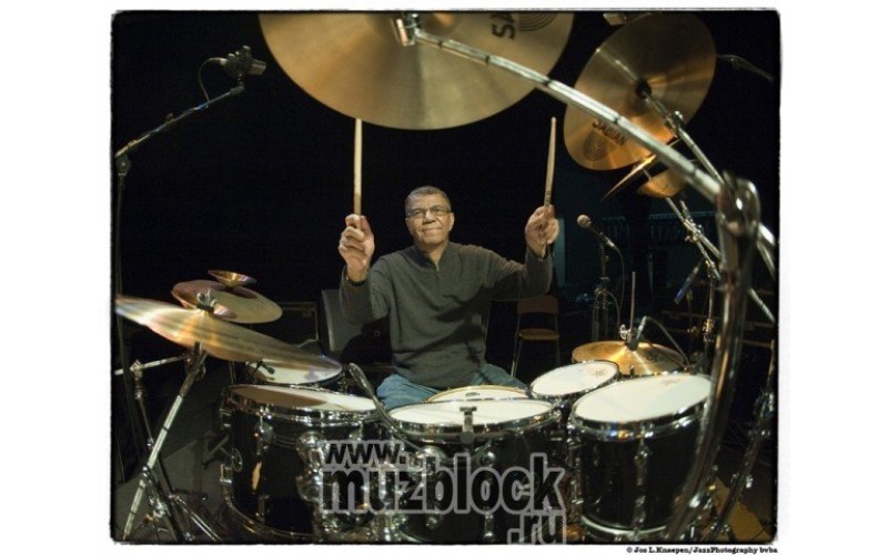 VIC FIRTH SJD - барабаннные палочки Jack DeJohnette, деревянный наконечник