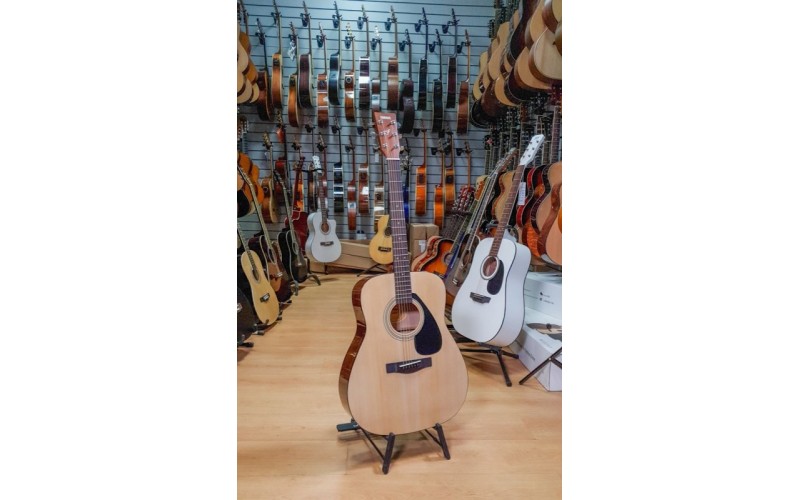 YAMAHA F310 Natural акустическая гитара