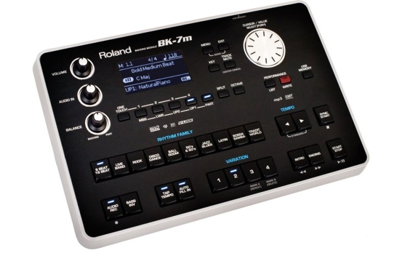 ROLAND BK-7M - портативный аккомпанирующий модул (звуковой модуль)