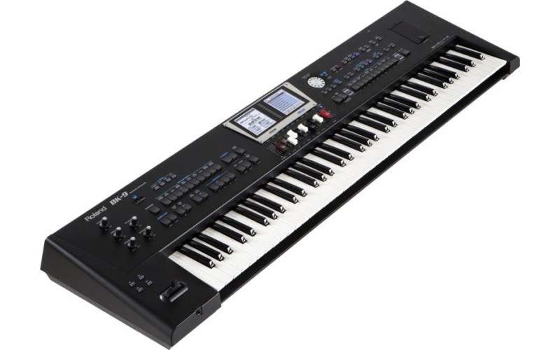 ROLAND BK-9 - синтезатор с автоаккомпанементом