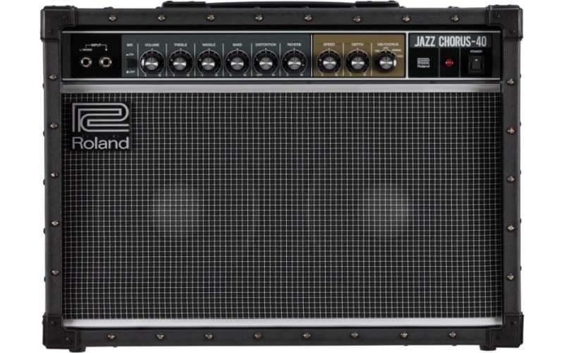 ROLAND JC-40 Jazz Chorus - Гитарный комбоусилитель, стерео