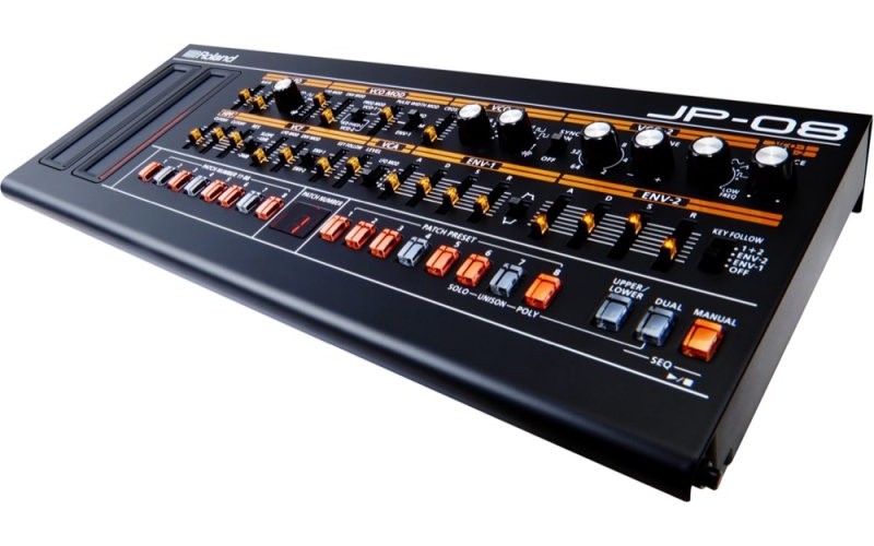ROLAND JP-08 - синтезатор