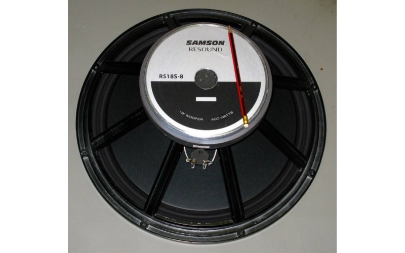 Samson RS18S-8  Динамик 18