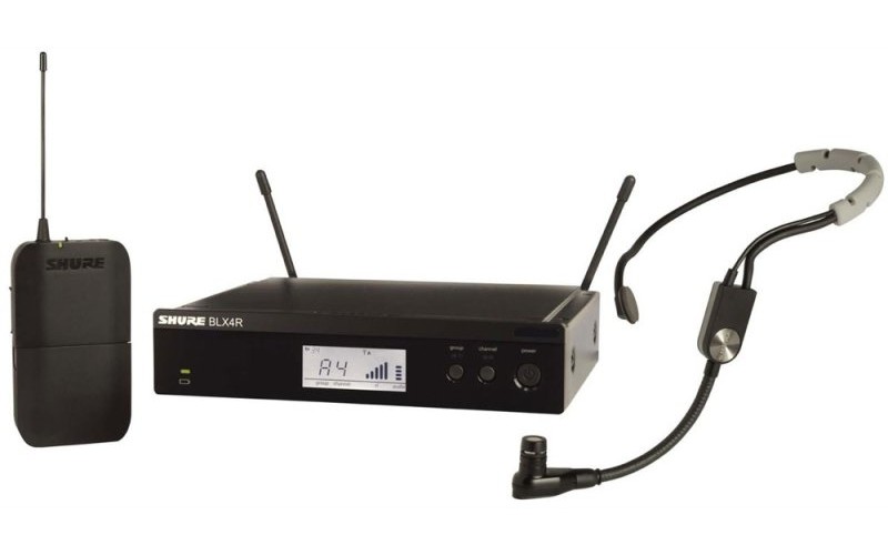 SHURE BLX14RE M17 662-686 MHz радиосистема с поясным передатчиком BLX1. Кронштейны для крепления в р