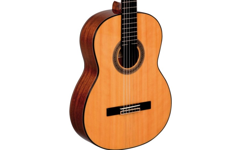 SIGMA CM-6 - классическая гитара