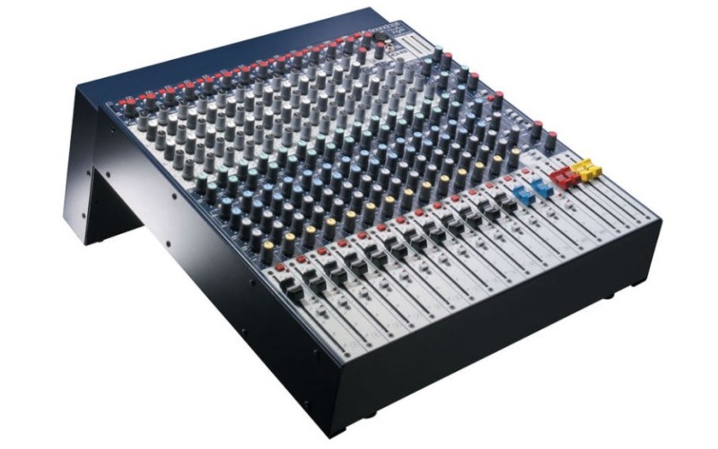 SOUNDCRAFT GB2R-12.2 рэковая микшерная консоль