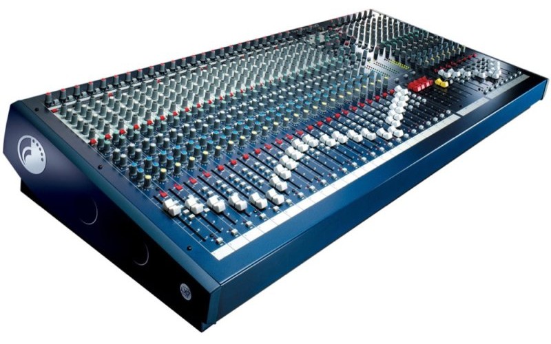 SOUNDCRAFT SPIRIT LX7ii 24CH 24+4/4/3 концертная микшерная консоль