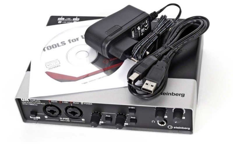 STEINBERG UR242 - Аудиоинтерфейс USB, звуковая карта