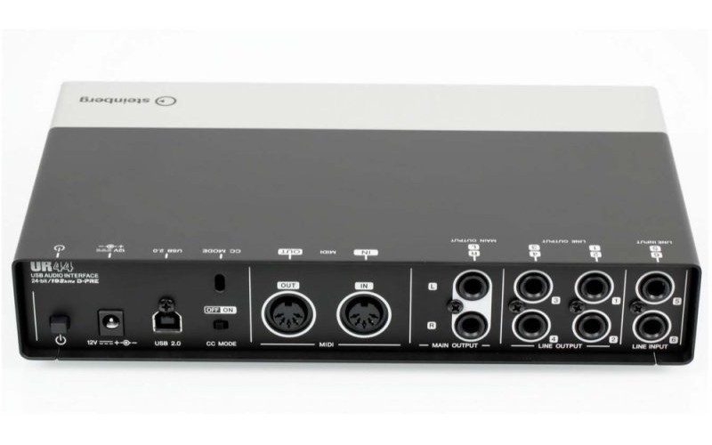 STEINBERG UR44 - Аудиоинтерфейс USB, звуковая карта