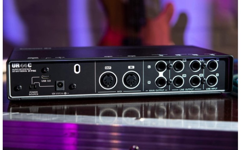 STEINBERG UR44C - Аудиоинтерфейс USB, звуковая карта