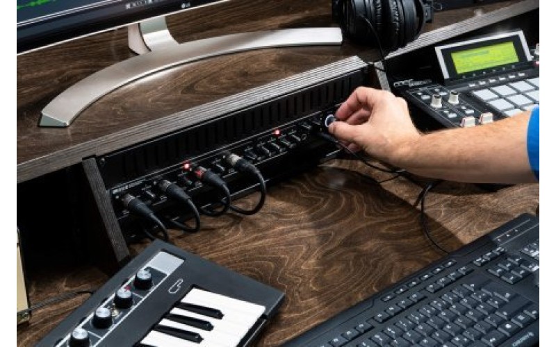 STEINBERG UR816С - Аудиоинтерфейс USB, звуковая карта