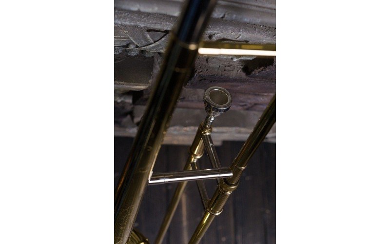 SUZUKI MCTB-1 тенор тромбон Bb с кейсом