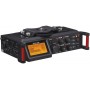 Tascam DR-70D 4 канальный портативный аудиорекордер