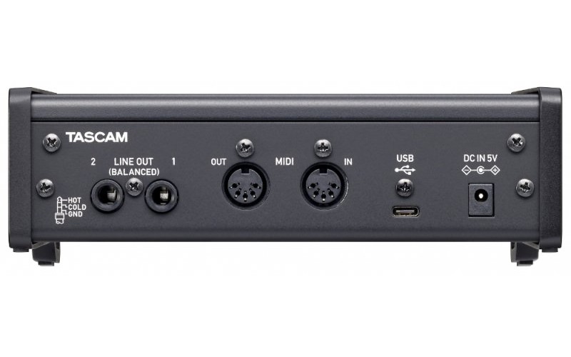 Tascam US-2x2HR USB аудио интерфейс
