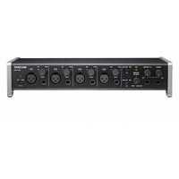 TASCAM US-4x4 USB аудио интерфейс, 4 входа, 4 выхода.