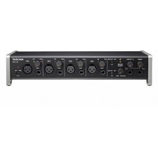 TASCAM US-4x4 USB аудио интерфейс, 4 входа, 4 выхода.