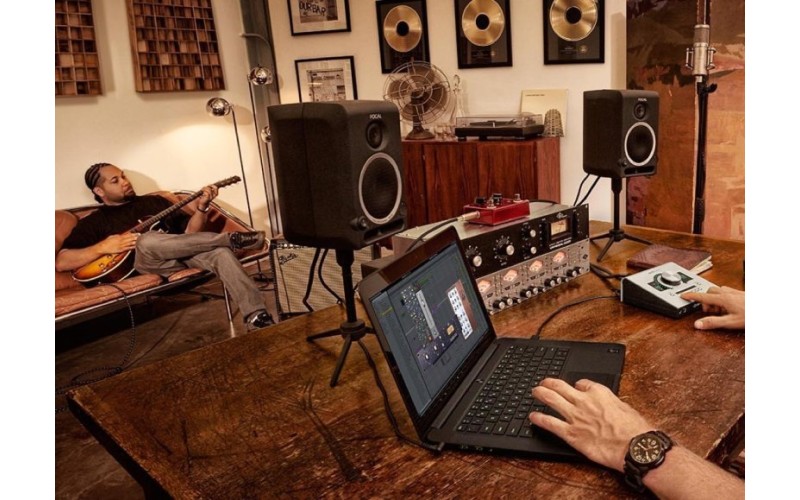 Universal Audio Apollo Twin USB Настольный Аудиоинтерфейс c DSP для PC, USB 3.0