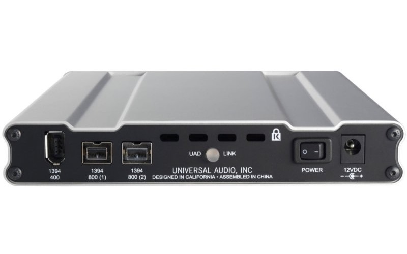 Universal Audio UAD-2 Satellite QUAD Core Модуль DSP для Mac или PC, IEEE1394b