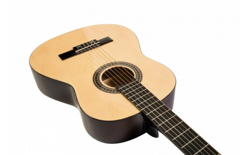 VESTON C-32 NA 1/2 - Классическая гитара 1/2