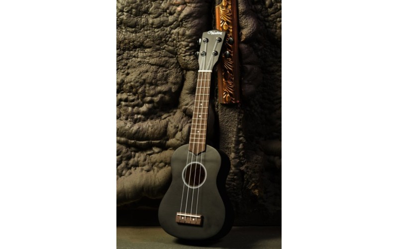 VESTON KUS 15BK - укулеле сопрано