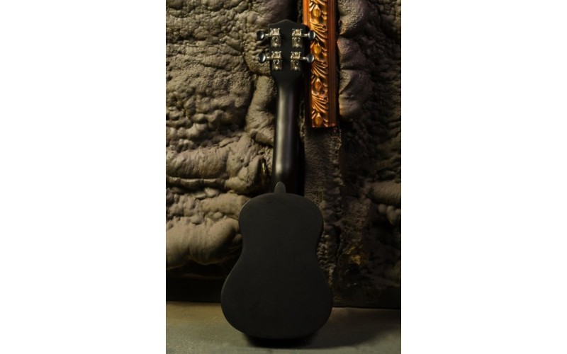 VESTON KUS 15BK - укулеле сопрано