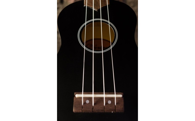 VESTON KUS 15BK - укулеле сопрано