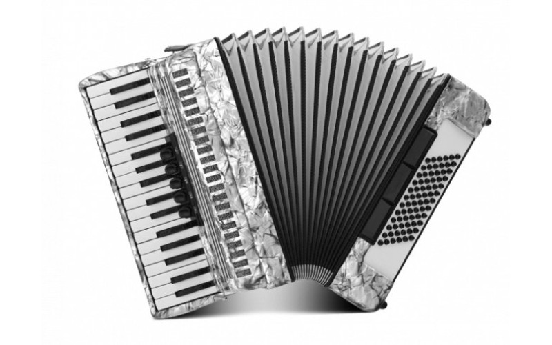Weltmeister Achat III 72/34 GY Achat 72 Аккордеон 34/72/III/5/3, серый, с ремнями и чехлом
