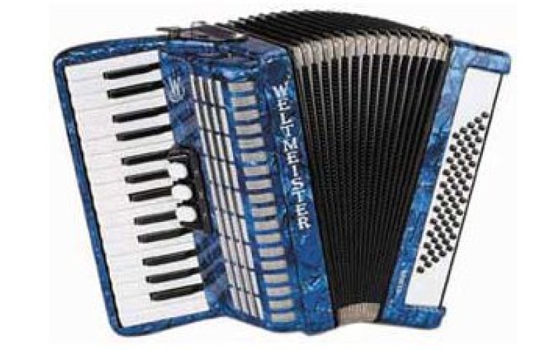 WELTMEISTER Rubin 1/2 BL - аккордеон 30/60/II/3