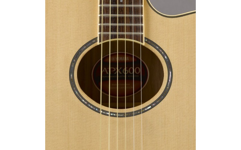 YAMAHA APX600 Natural электроакустическая гитара