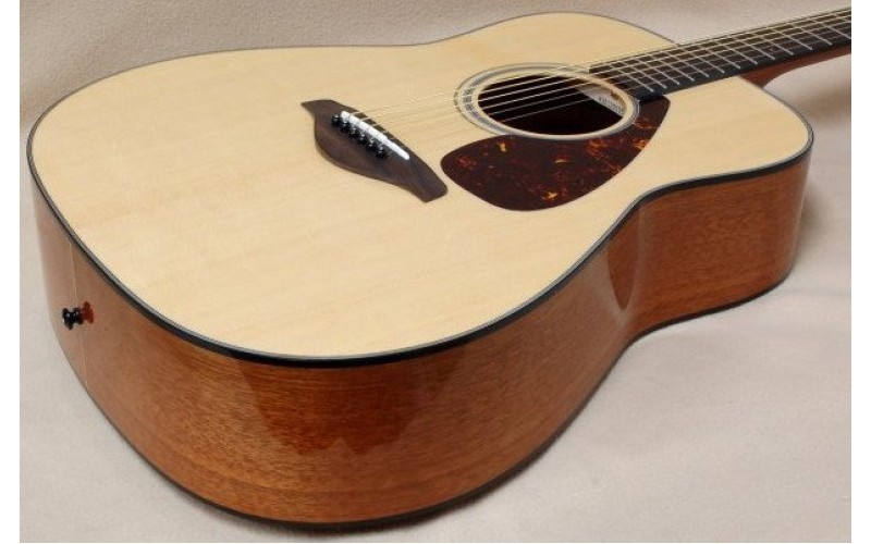 YAMAHA FG700S акустическая гитара