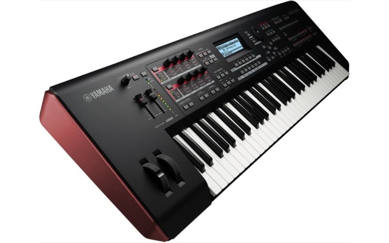 YAMAHA MOXF6 - синтезатор, рабочая станция, 61кл