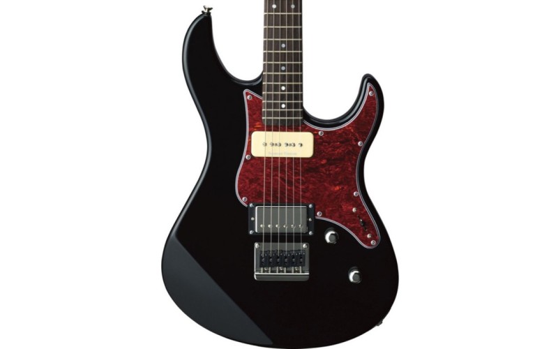 YAMAHA PACIFICA 611H BLACK - Электрогитара