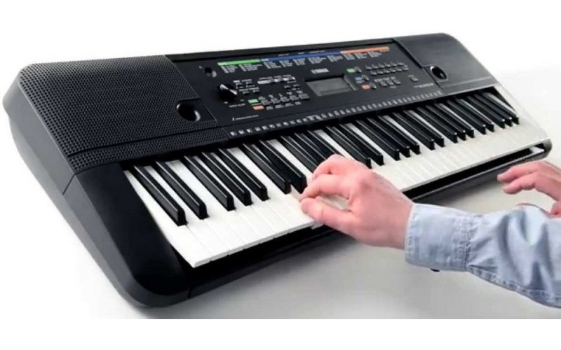 YAMAHA PSR-E253 - синтезатор с автоаккомпаниментом 61 кл