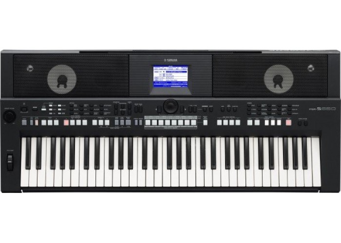 YAMAHA PSR-S650 синтезатор 61кл