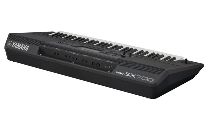 YAMAHA PSR-SX700 Синтезатор, цифровая рабочая станция, 61кл