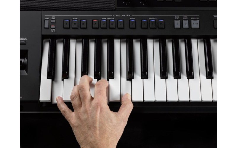 YAMAHA PSR-SX900 Синтезатор, цифровая рабочая станция, 61кл