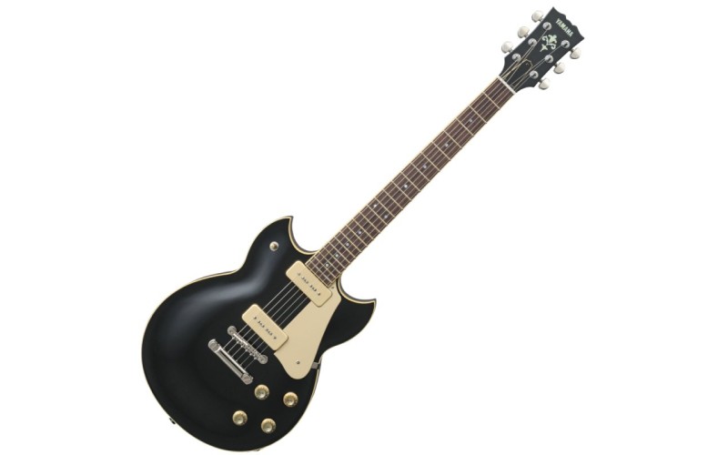 YAMAHA SG1802 BLACK WITH CASE - Электрогитара